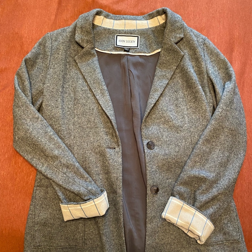 grey blazer